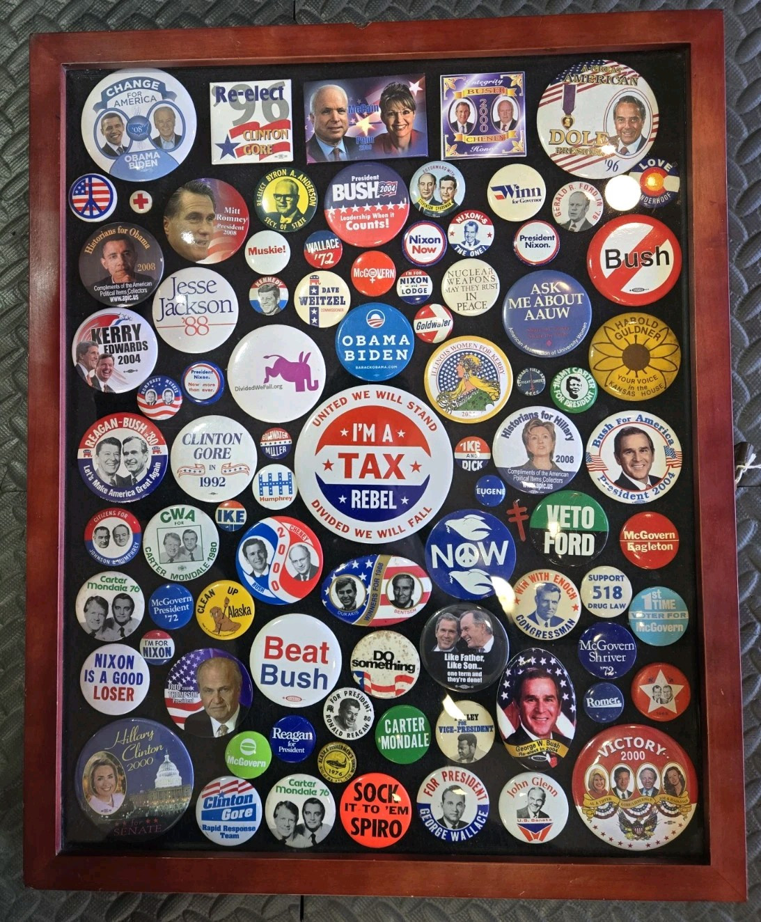 Huge Lot of Vintage Political Pins Presidential Nixon Kennedy Reagan In Display⭐