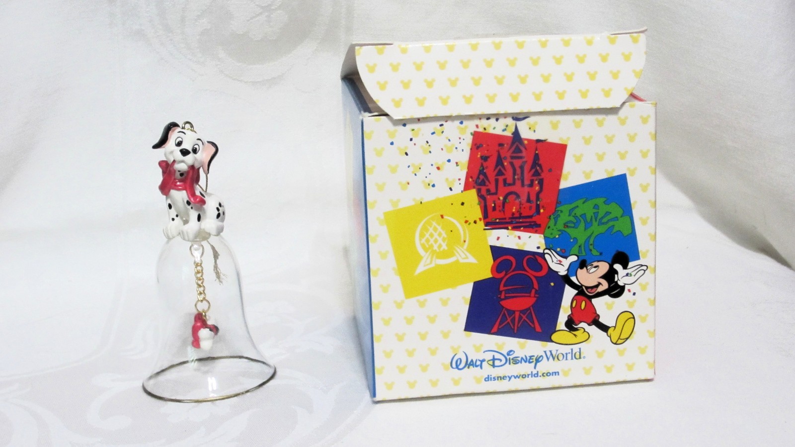 Disney  101 Dalmatians Christmas Puppy Dog on Clear Glass Bell Ornament -EUC