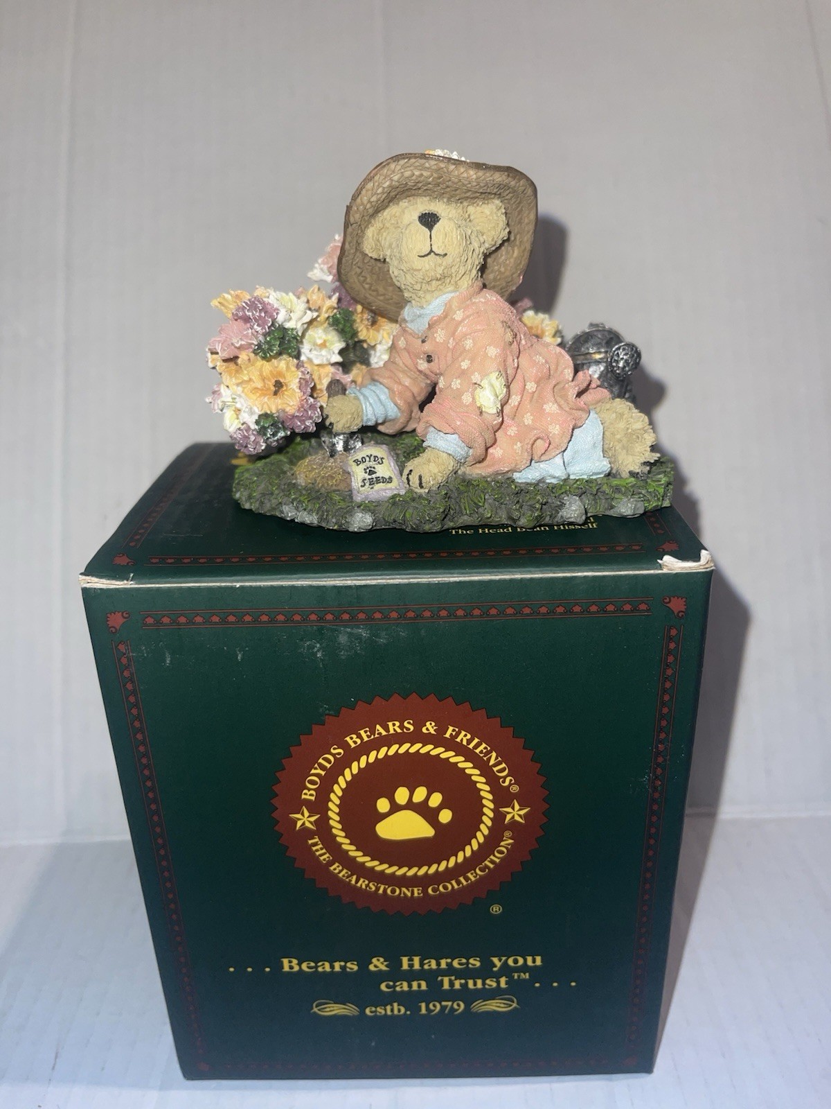 Boyds Bears 2002 Miss Bloomenshine Garden Shine 215/1500 Premier QVC 93394V Boyds Bears 2002 Miss Bloomenshine Garden Shine 215/1500 Premier QVC 93394V