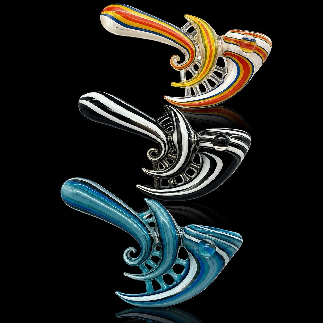 4 Inch Wavy Heady Spoon Hand Pipe *USA*
