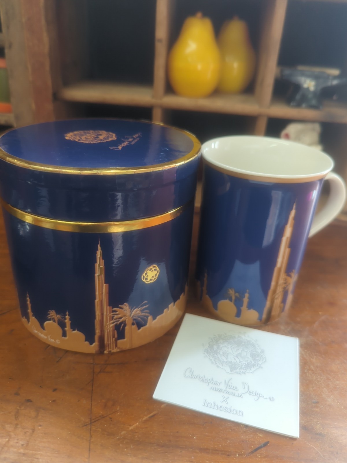 New Christopher Vine Design Mug In Box Injesion