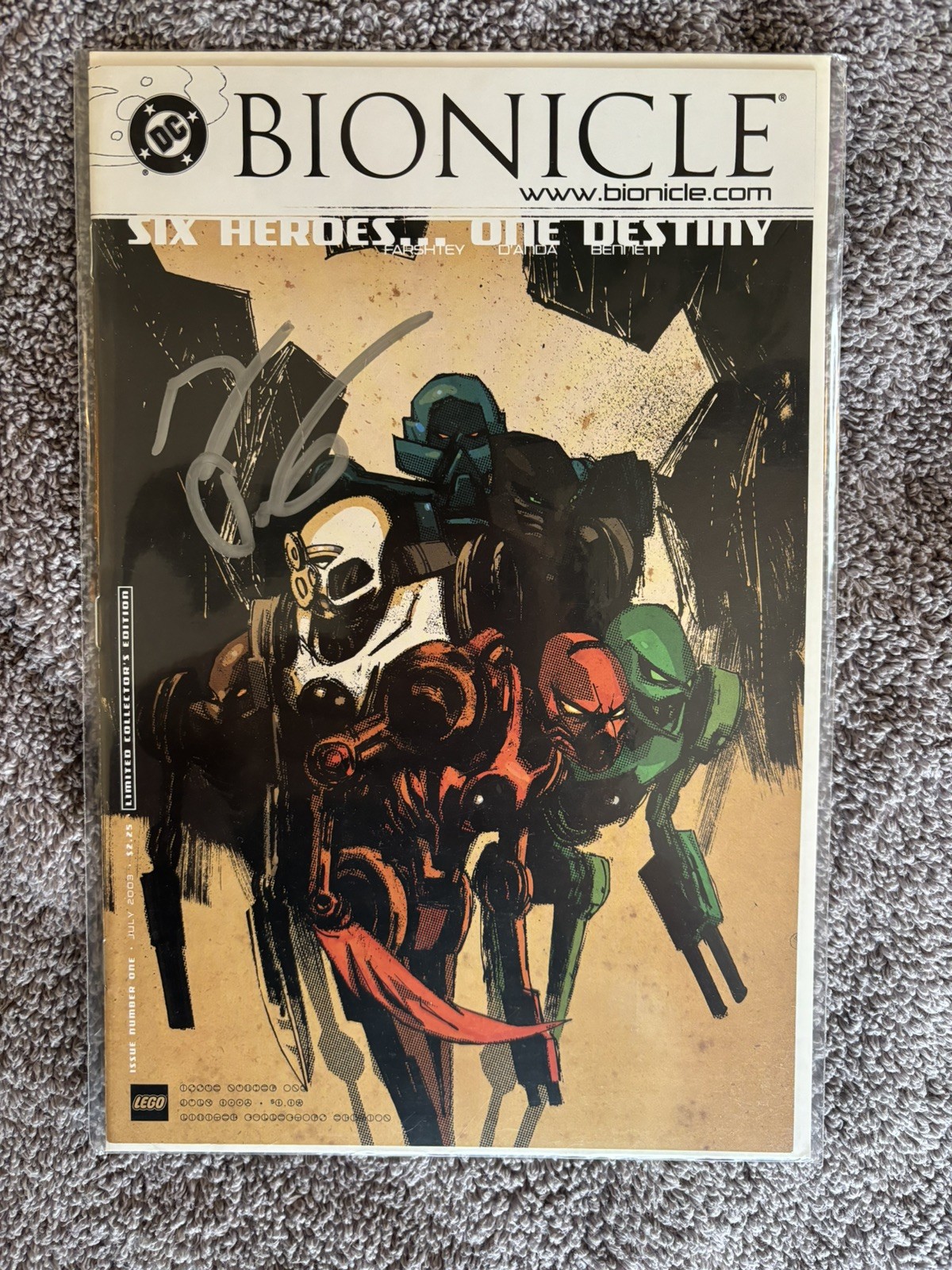 LEGO Bionicle #1 COMIC 2003 • Ashley Wood SDCC Variant • SIGNED by Greg Farshtey LEGO Bionicle #1 COMIC 2003 • Ashley Wood SDCC Variant • SIGNED by Greg Farshtey