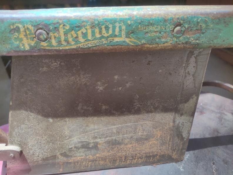 Antique Perfection American Computing Cheese Cutter Co. Cheese Wheel Cutter