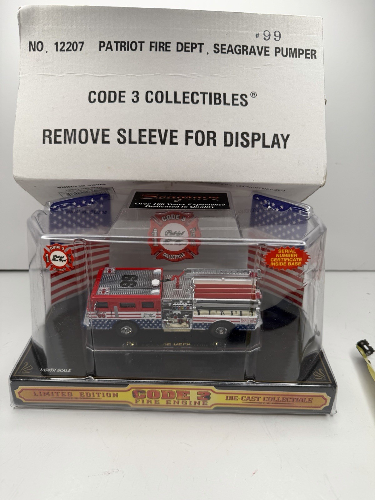 Code 3 Collectibles Patriot Fire Dept Seagrave Pumper Fire Engine #12207 2000