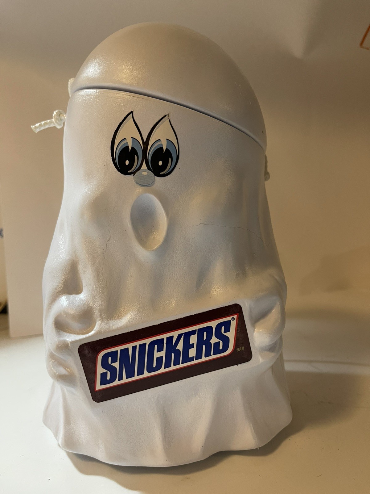 Vintage 1990 Snickers Ghost Halloween Candy Bucket Plastic Blow Mold Pail w/Lid