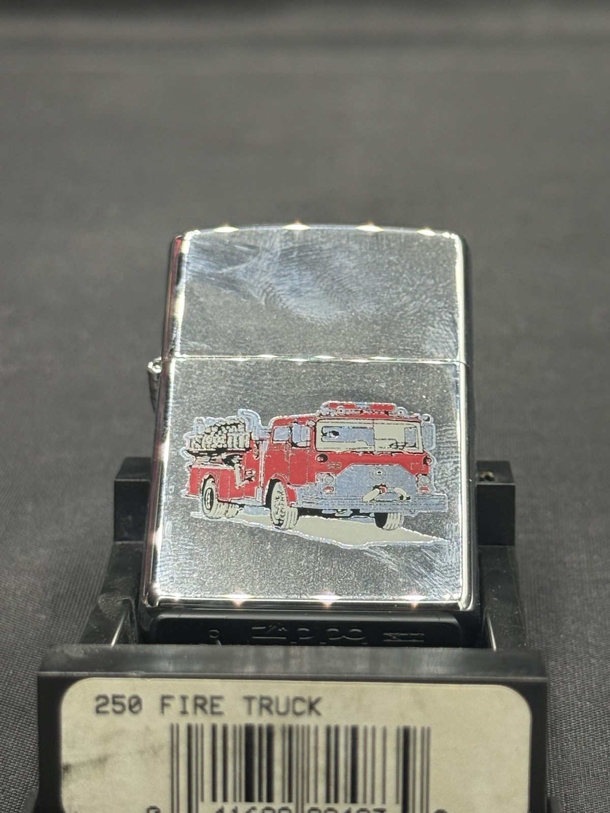 ZIPPO 1999 LIGHTER BARRETT SMYTH LICENSED FIRE TRUCK