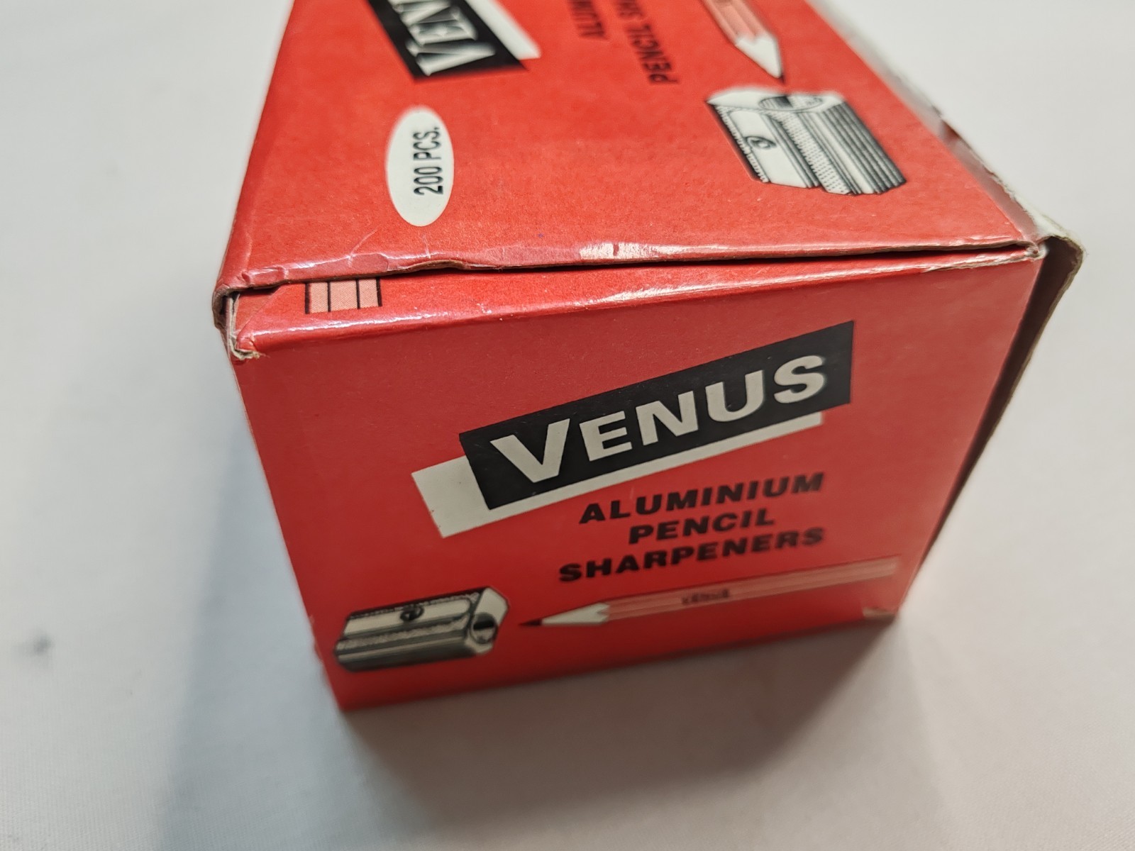 ​ULTRA RARE 1960s Venus Aluminum Pencil Sharpeners - Box of 240 (12 Dozen) NOS