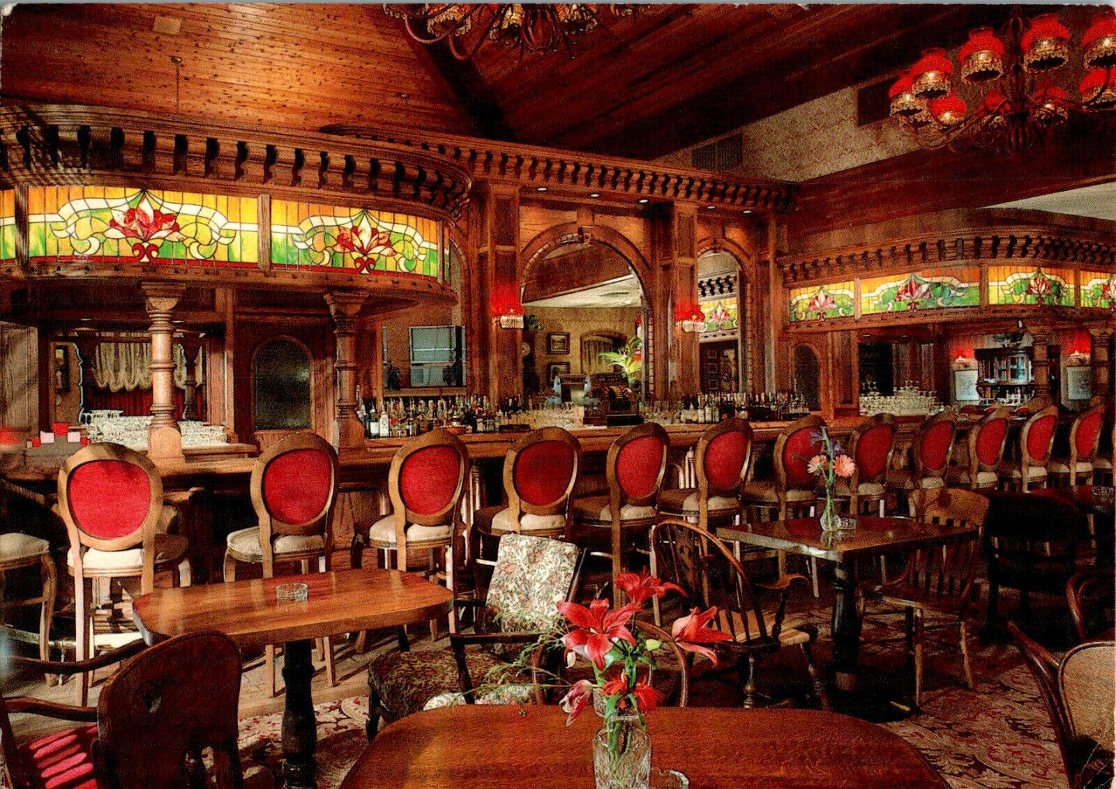 Billy Reed\'s Restaurant Interior, Palm Springs, California CA chrome Postcard