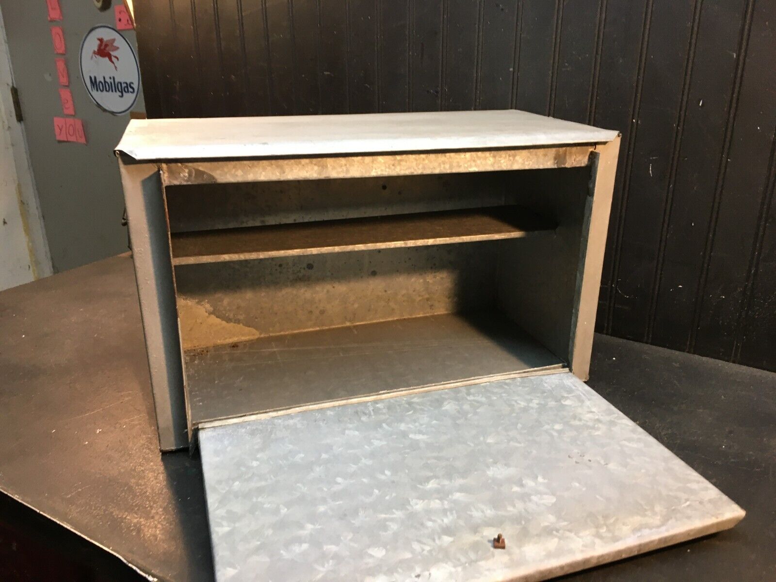 Vintage Farm House Galvanized Bread box Pie Safe Kitchen Storage Box 18.5x9.5x10