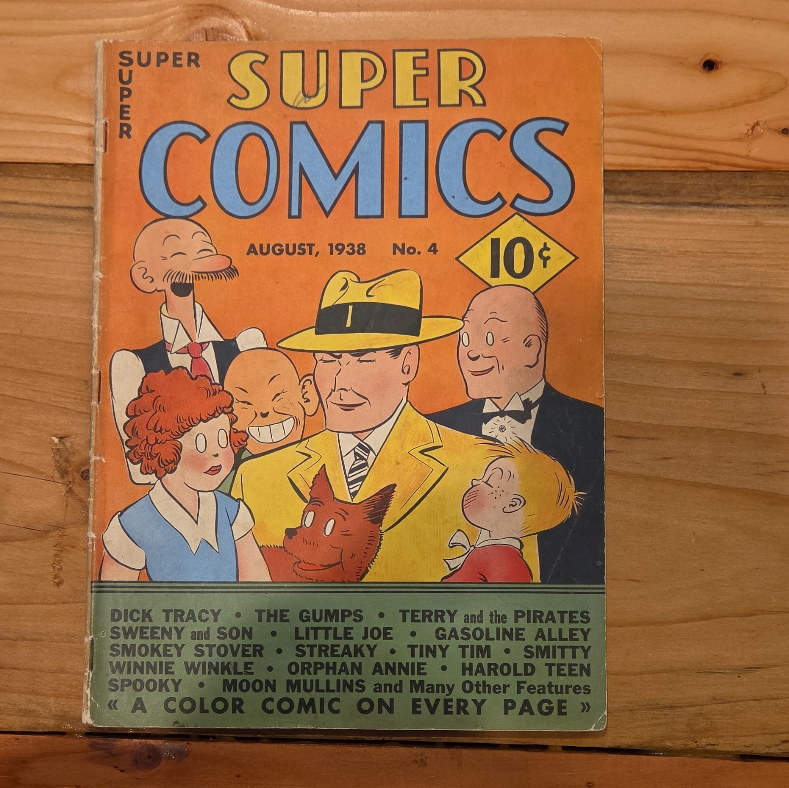 Super Comics #4 Aug 1938 10¢ Dick Tracy Terry and the Pirates