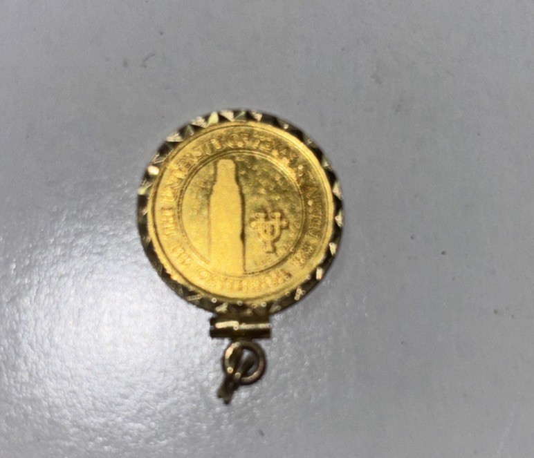 999 Fine Gold University Of Texas Medallion 1980’s 5 Grams 999 24K