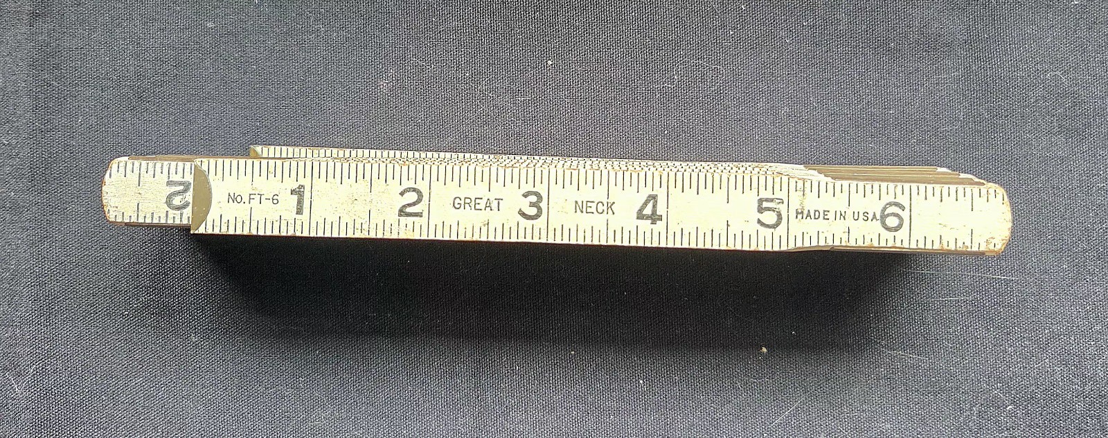 Vintage Great Neck Wooden Folding Ruler 6 Ft Carpenter Tool Made In USA