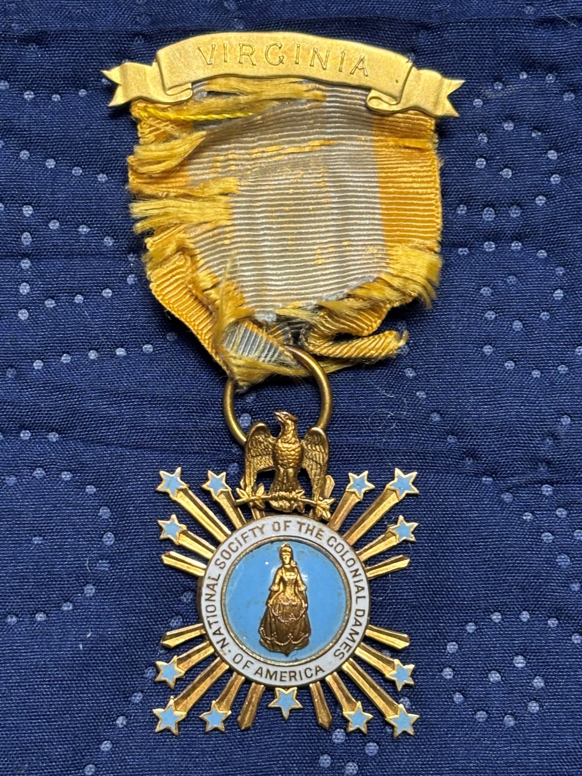 Colonial Dames Of Virginia Pin Medal 14K Gold Pin Engraved 1916