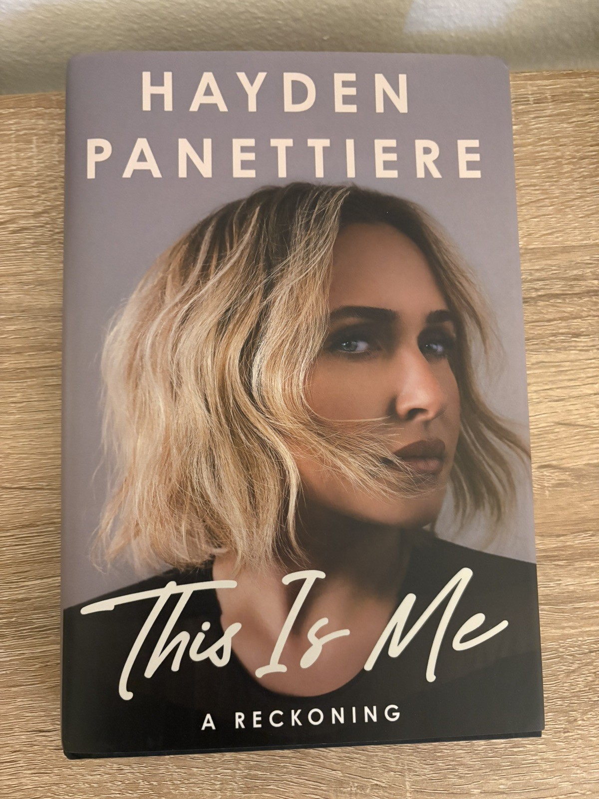 SIGNED Hayden Panettiere Book “This Is Me” - COA - GUARANTEED AUTHENTIC - 1st Ed