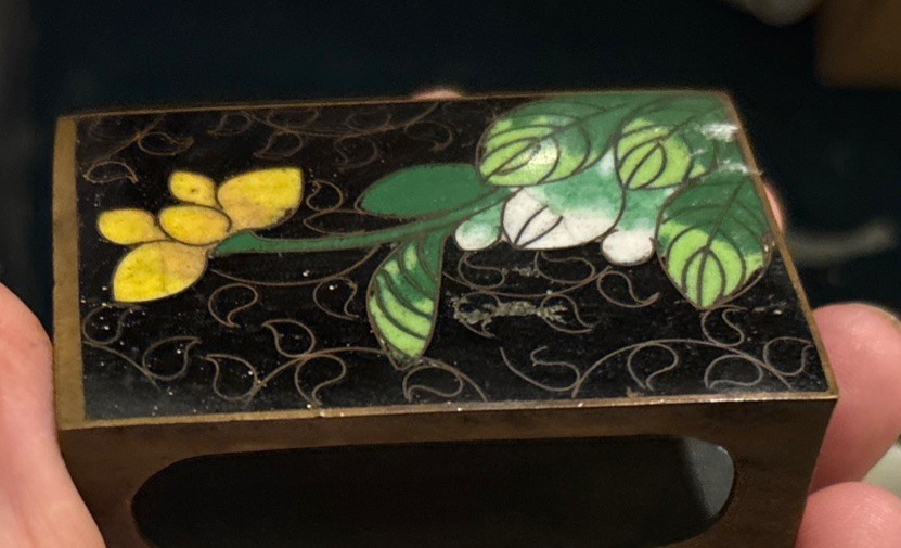 Vintage Chinese Cloisonné Match Box Cover Brass Black Enamel Floral Pattern Vintage Chinese Cloisonné Match Box Cover Brass Black Enamel Floral Pattern