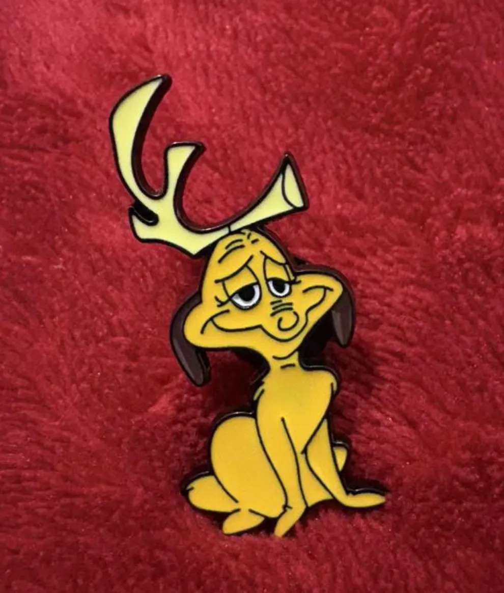 MAX enamel pin - pet dog - How the Grinch Stole Christmas - 
