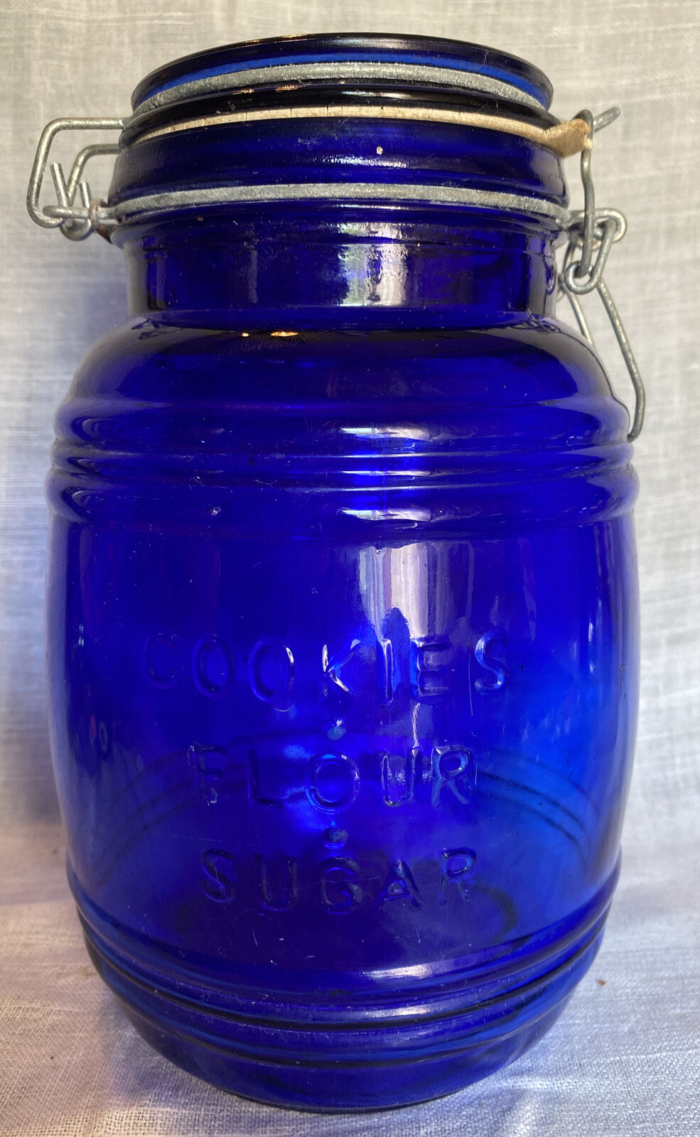 VTG Cobalt Blue 1 1/2  Quart Cookie Cracker Flour Sugar Barrelstyle Jar 