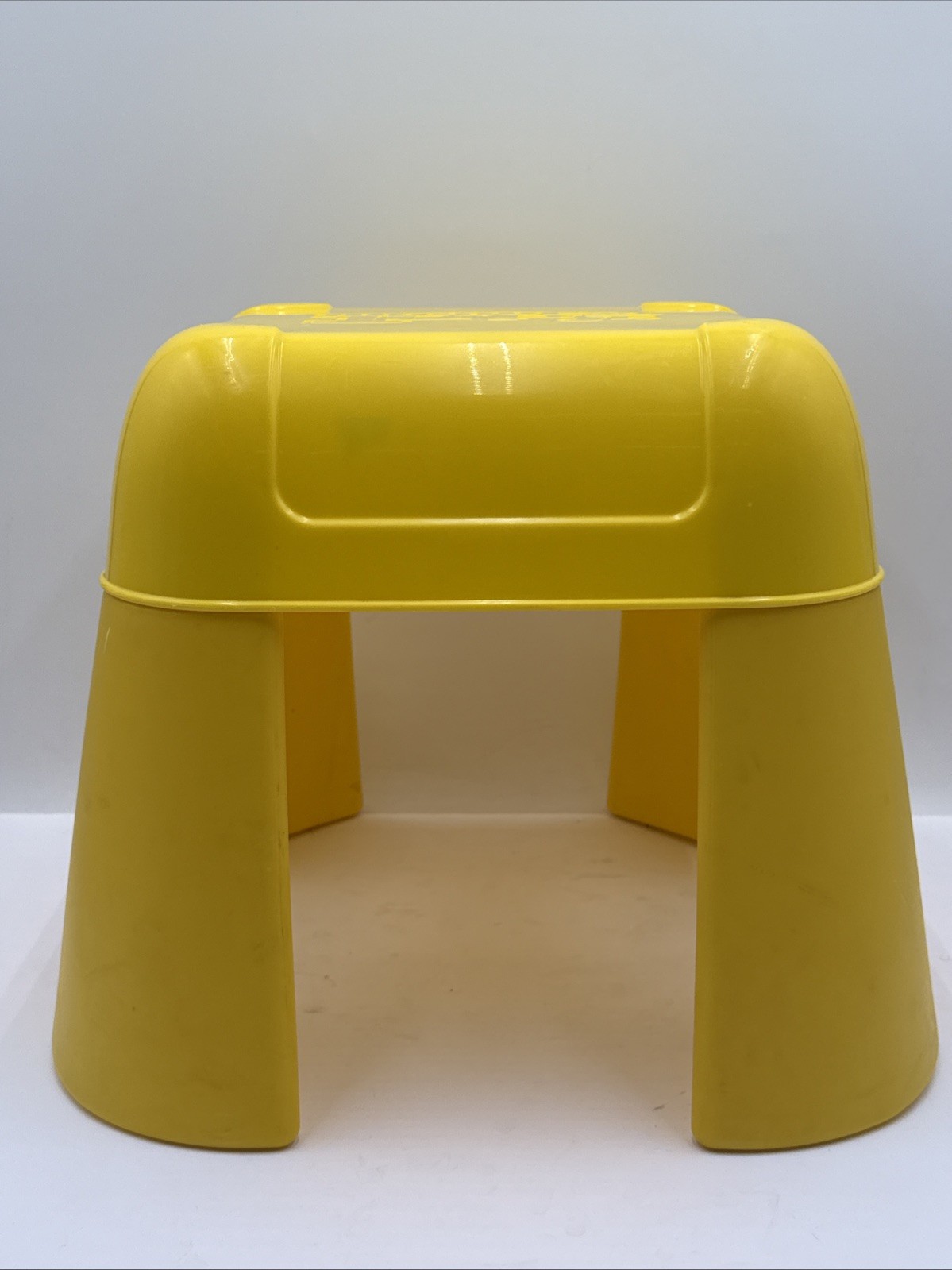 Arcade1up Jr. Pac-Man Stool Yellow