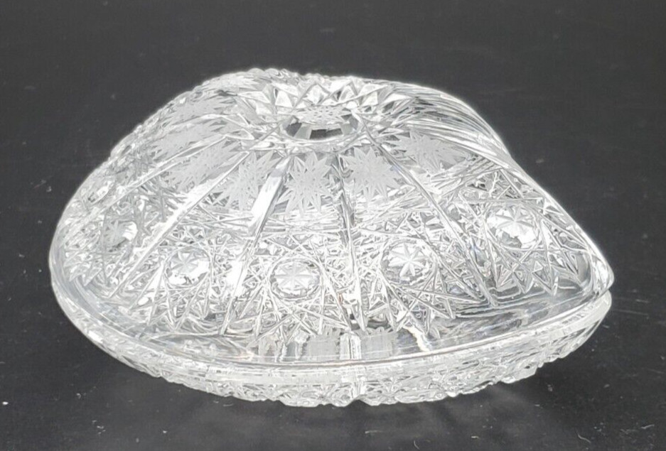 Chrystal covered shell shaped trinket dish