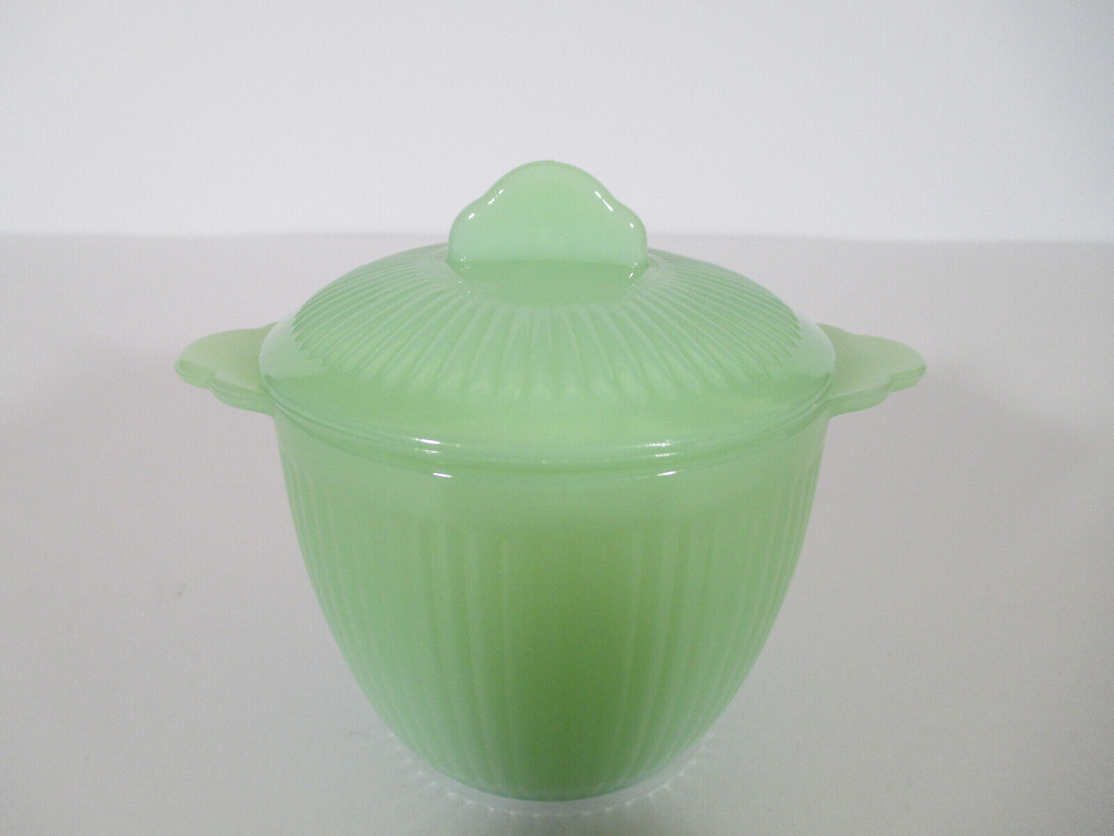 Vintage Fire King Jane Ray Jadeite Ribbed Sugar Bowl With Lid Oven Ware 