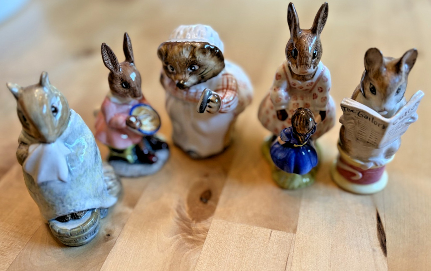 Lot of 5 Royal Doulton Beswick figurines vintage antique