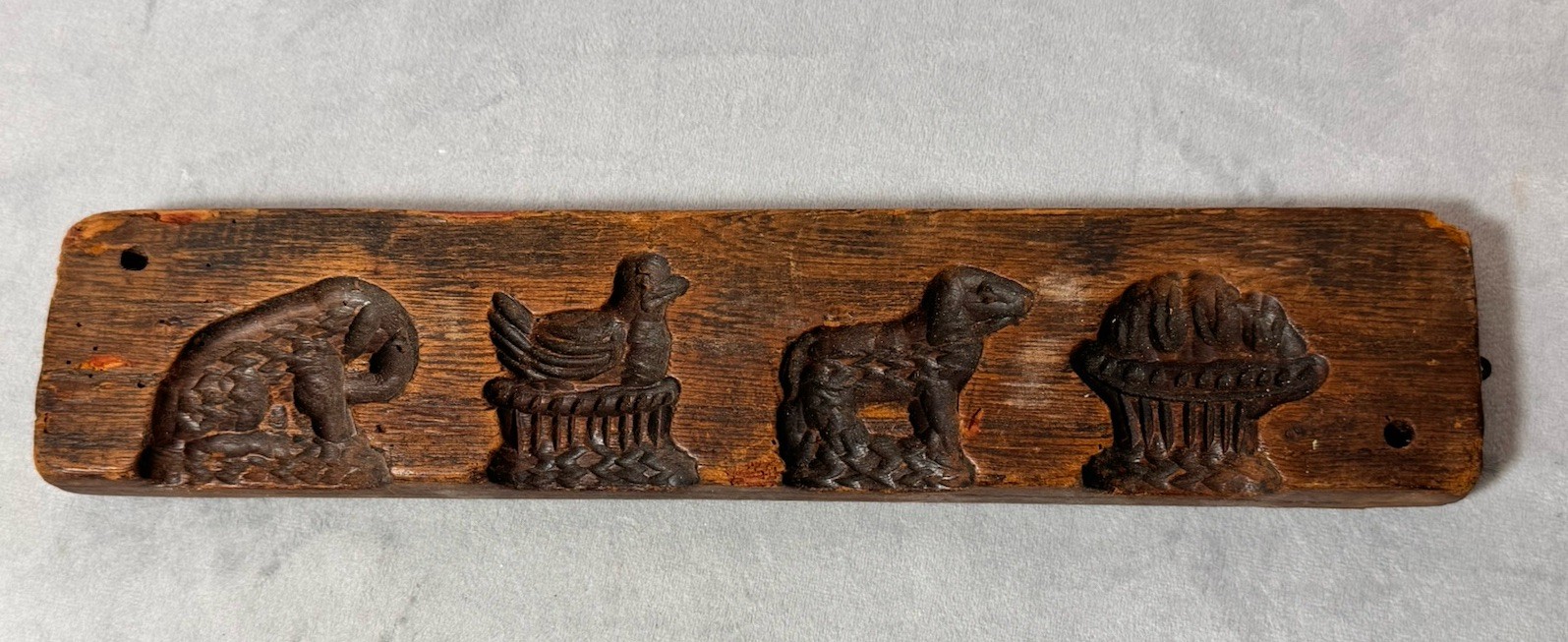 Antique Primitive Dutch springerle cookie mold 4 Figurines