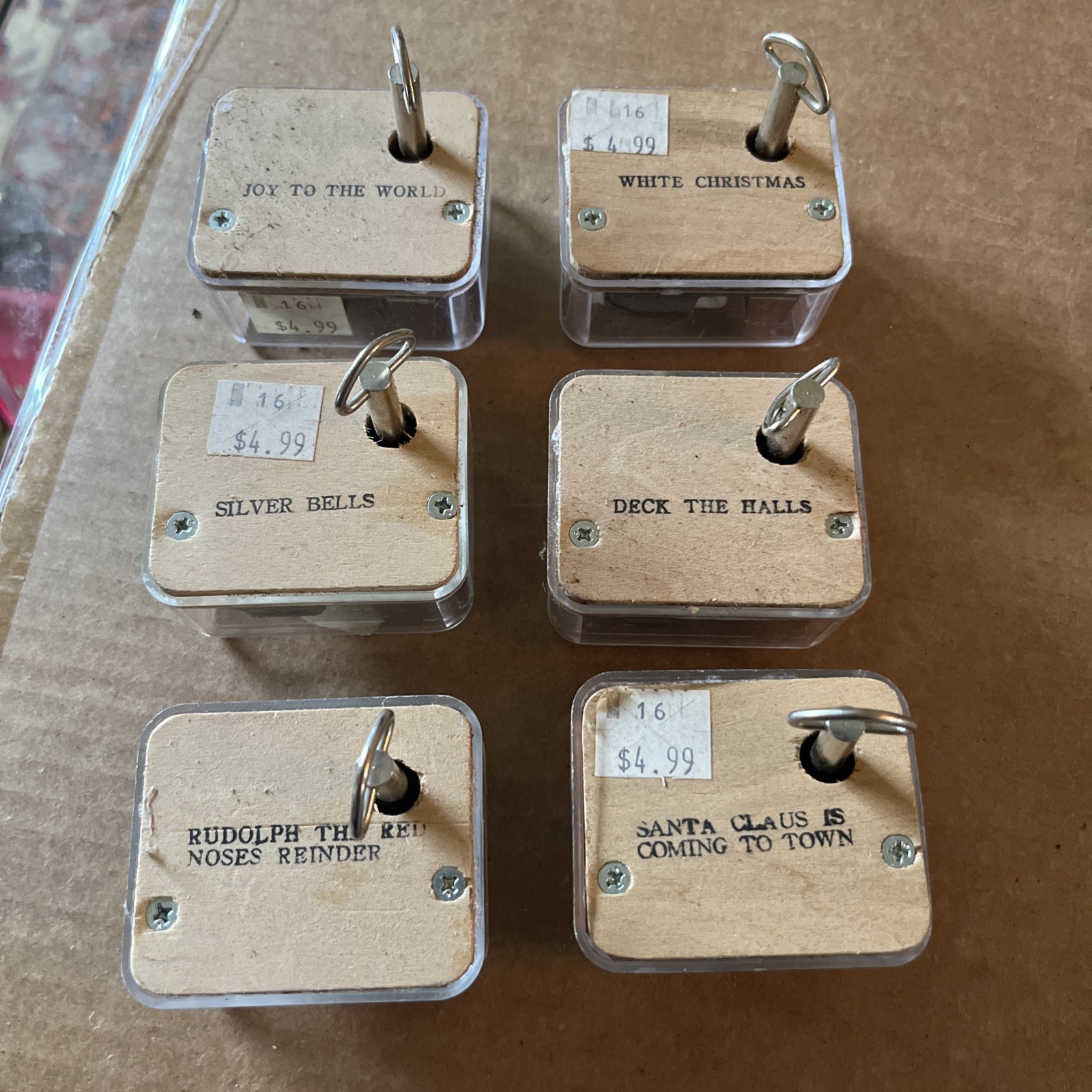 VTG Set of 6 Sankyo Japan CHRISTMAS SONGS Clear Music Box Movement Key NOS