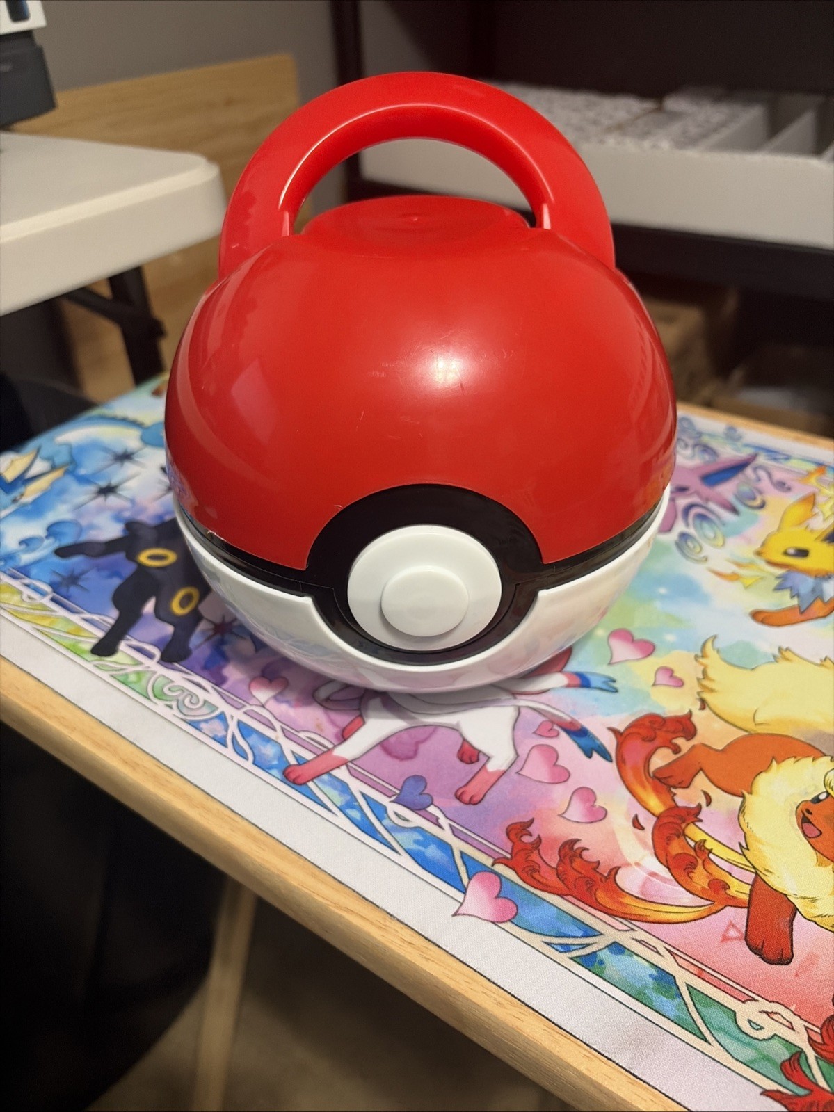 2017 Think Geek Pokemon Lunch Case Box Tote Poke Ball Purse Storage Container