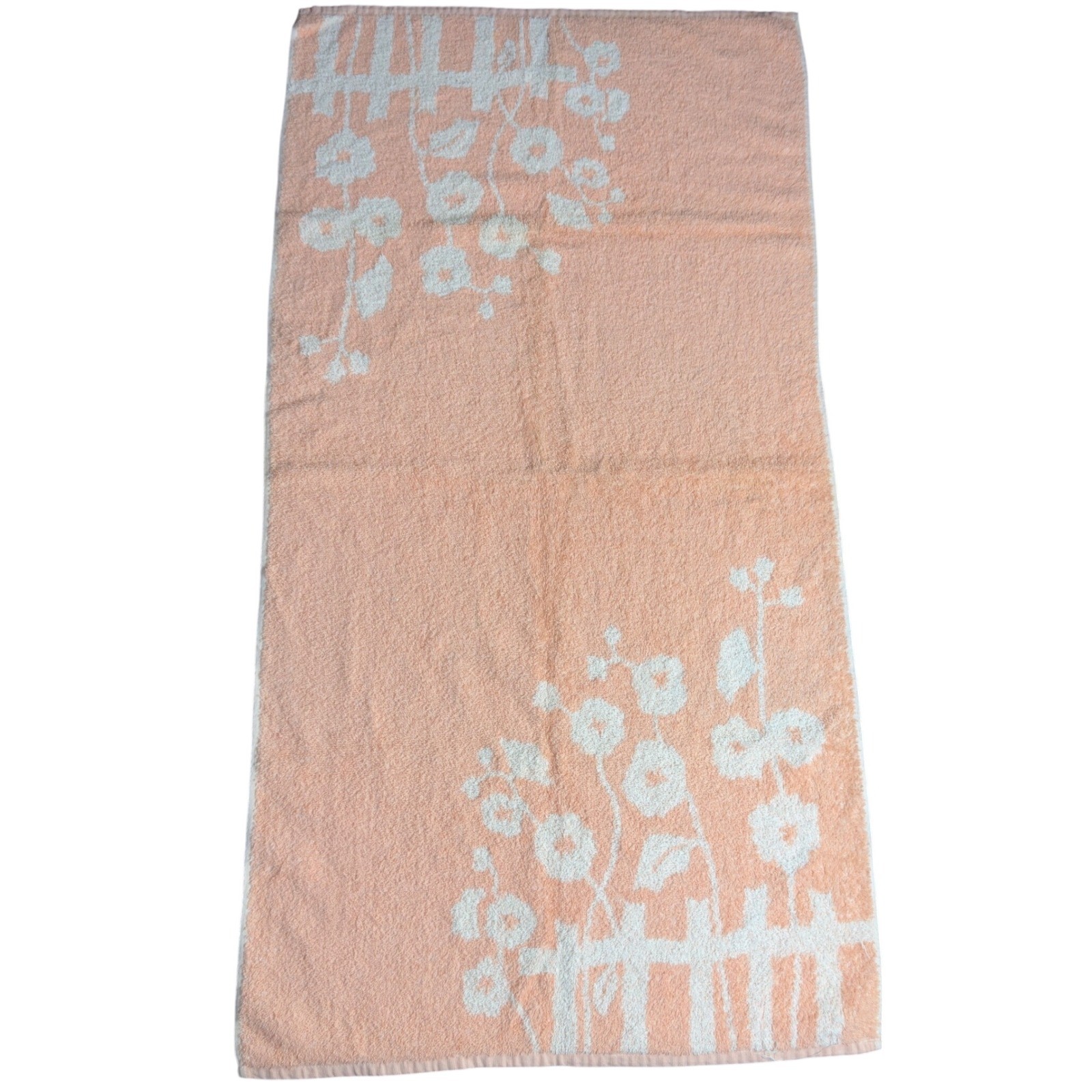 Vintage West Point Martex Peach Floral Picket Fence Bath Towel Retro Cottagecore