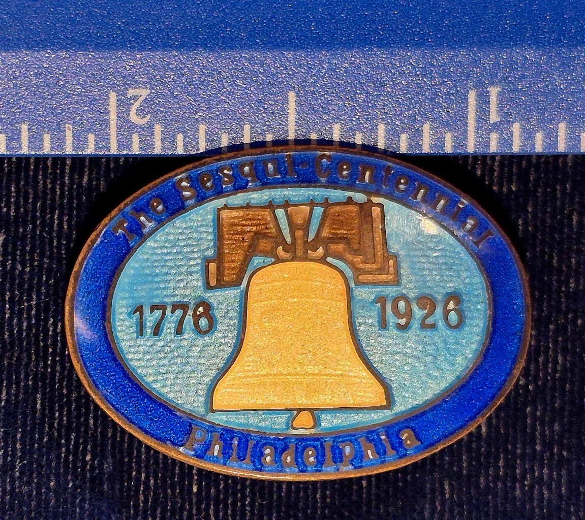 Vintage 1926 Philadelphia Sesqui-Centennial Expo Souvenir Liberty Bell Lapel Pin