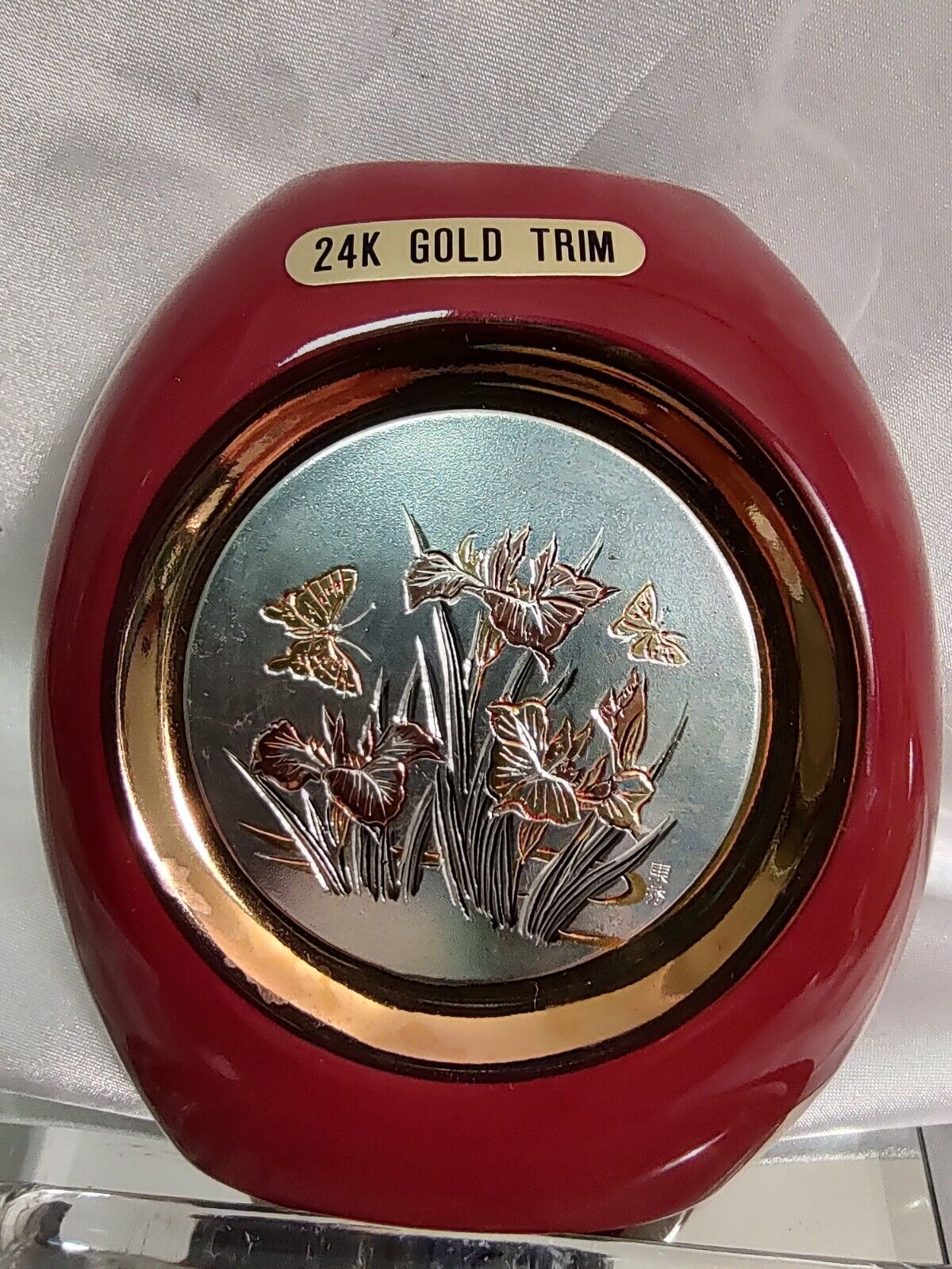Oriental closisonne mini vase 24kt gold trim burgandy excellent condition