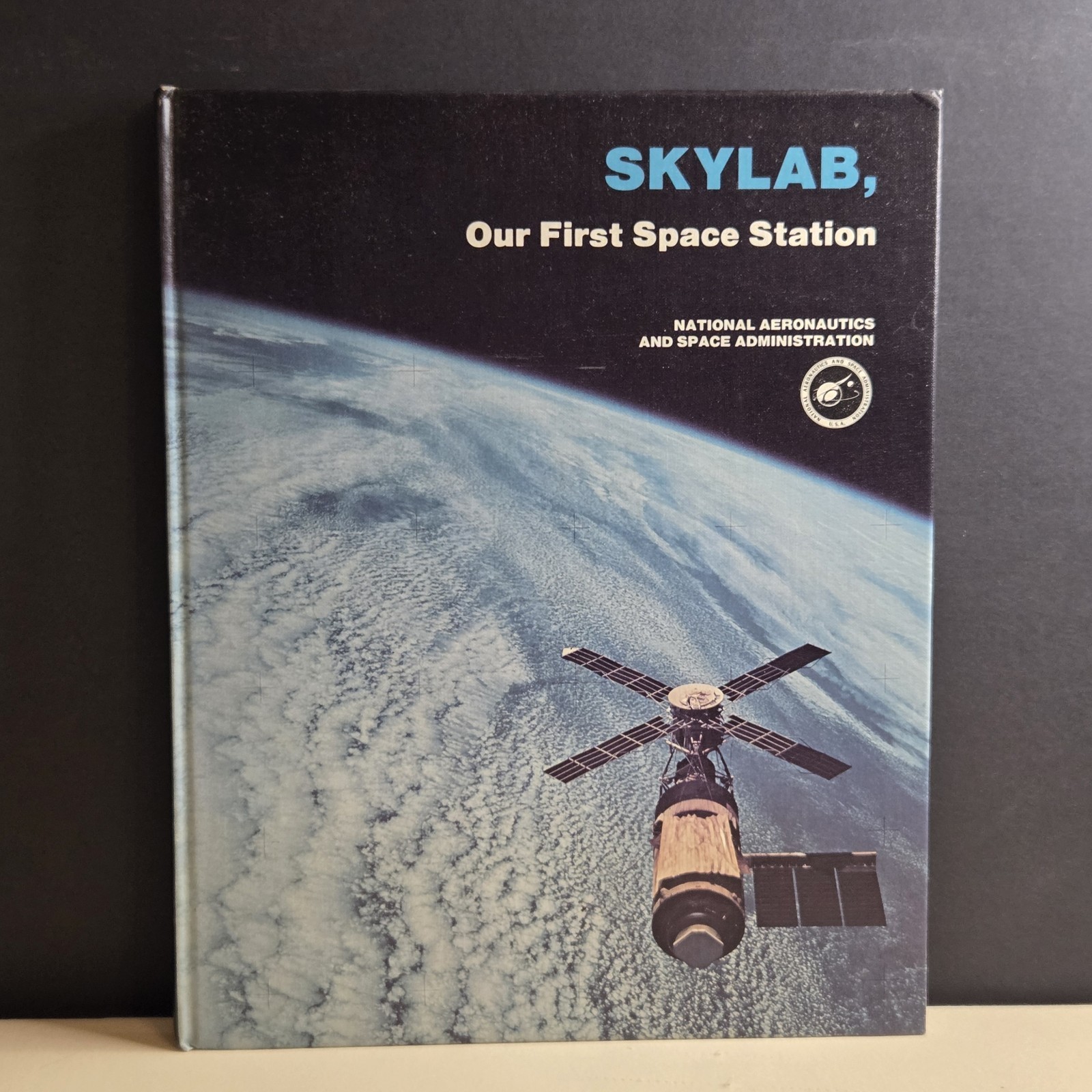 Coll/VTG: 1977 1st/1st Skylab Our First Space Station (NASA SP-400)
