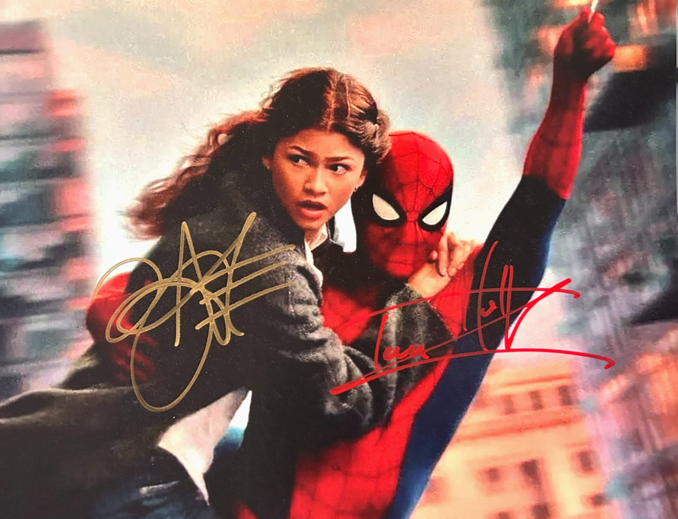 TOM HOLLAND, ZENDAYA Signed 8x10