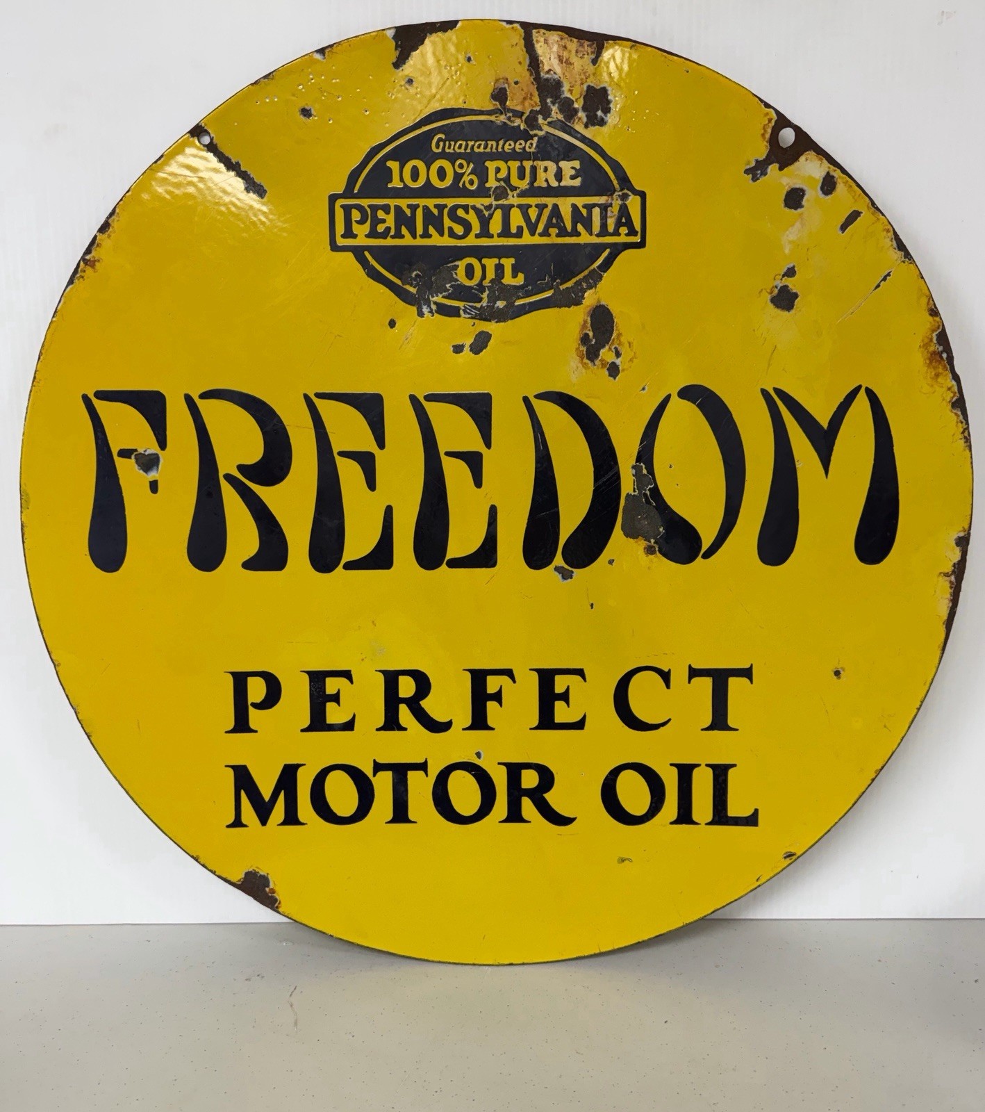 Vintage FREEDOM Perfect Motor Oil Porcelain Sign Original Rare Pennsylvania Gas