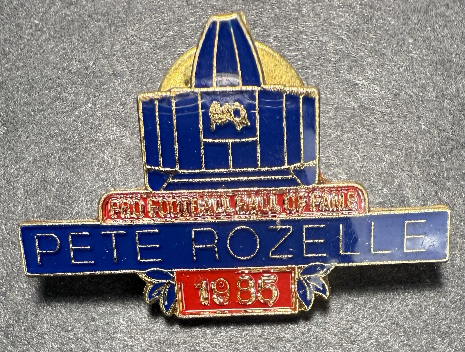 NFL Pro Football Hall of Fame Vintage Lapel Pin Pinback Pete Rozelle 1985