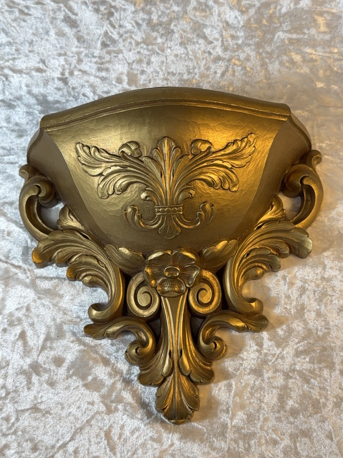 Vintage Hollywood Regency Gold Fleur De Lis Wall Pocket Planter Syroco Style