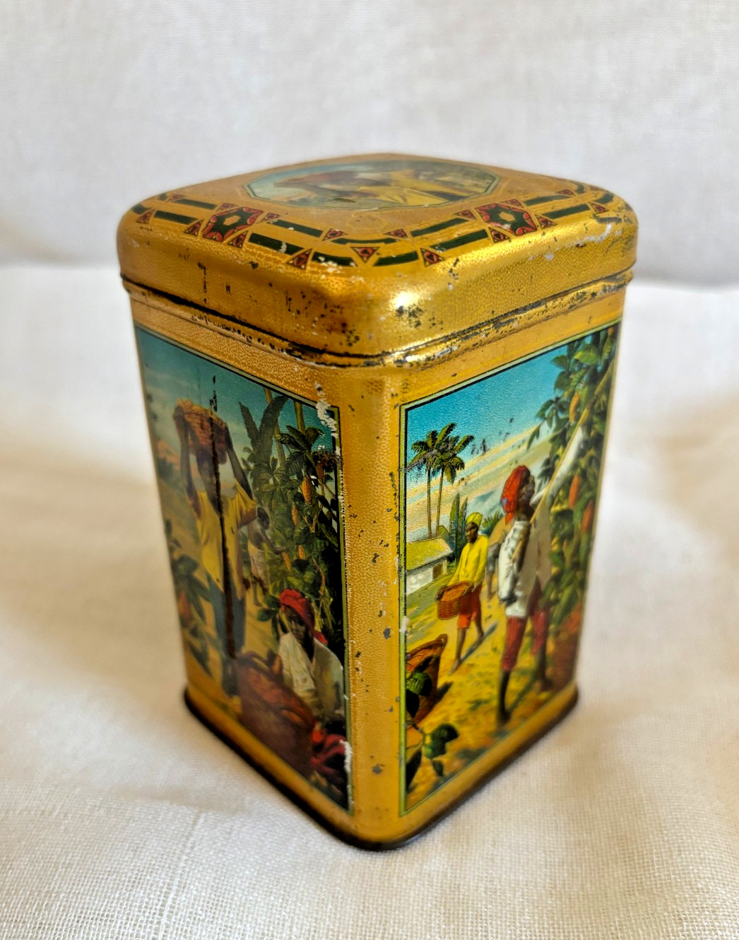Antique 1890-1920s Lithographed Cocoa Tin 11cmH Wed. Bekkers & Zoon Dutch Rare