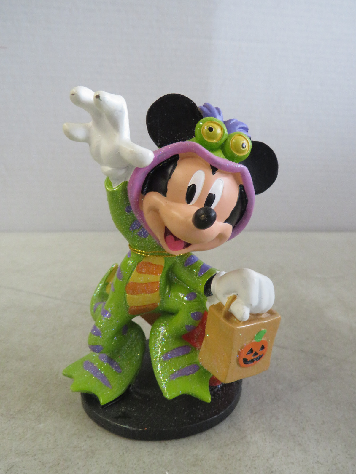 DISNEY CVS FIGURINE MICKEY MOUSE LIZARD HALLOWEEN COSTUME 5\