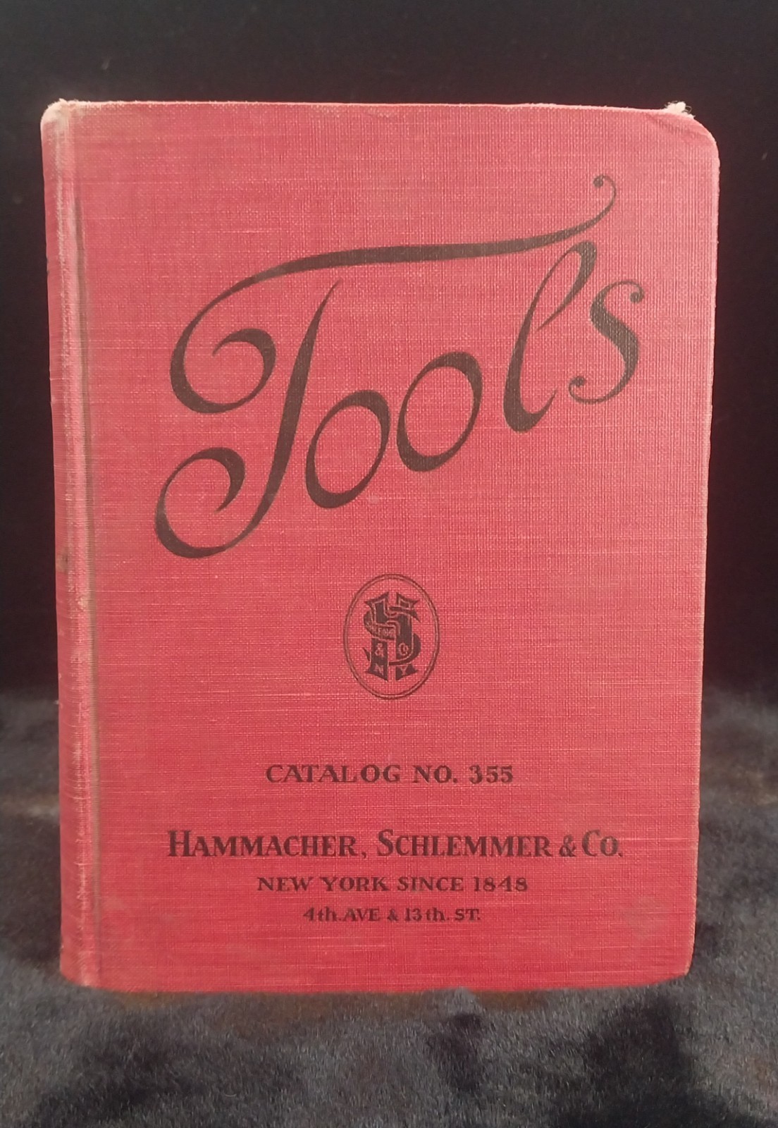 ANTIQUE TOOLS BOOK CATALOG HAMMACHER, SCHLEMMER, & CO., CIRCA 1900 ANTIQUE TOOLS BOOK CATALOG HAMMACHER, SCHLEMMER, & CO., CIRCA 1900
