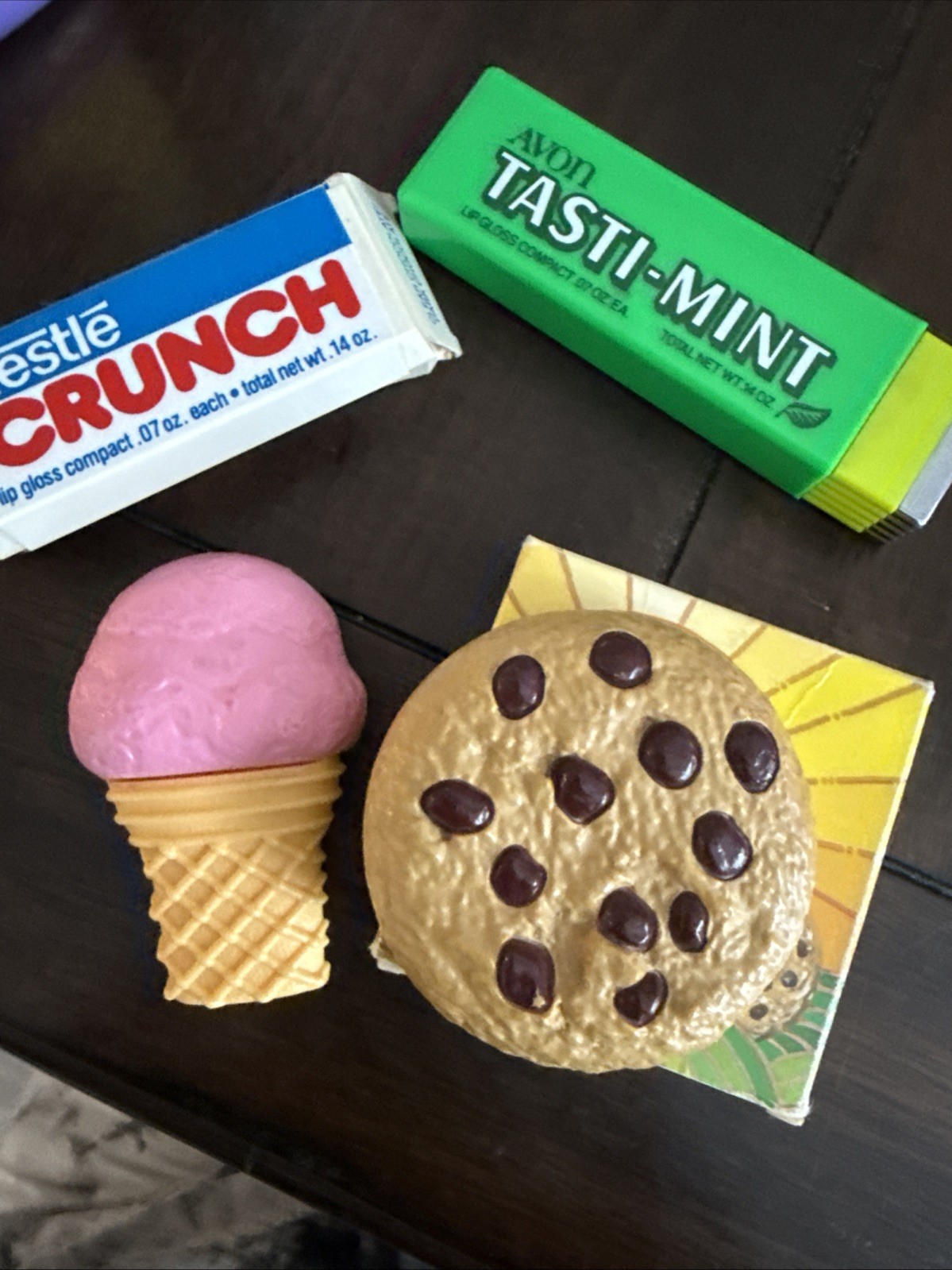 4 vintage Avon lip gloss Crunch, Tasti Mint, Cookie & ice cream See Photos