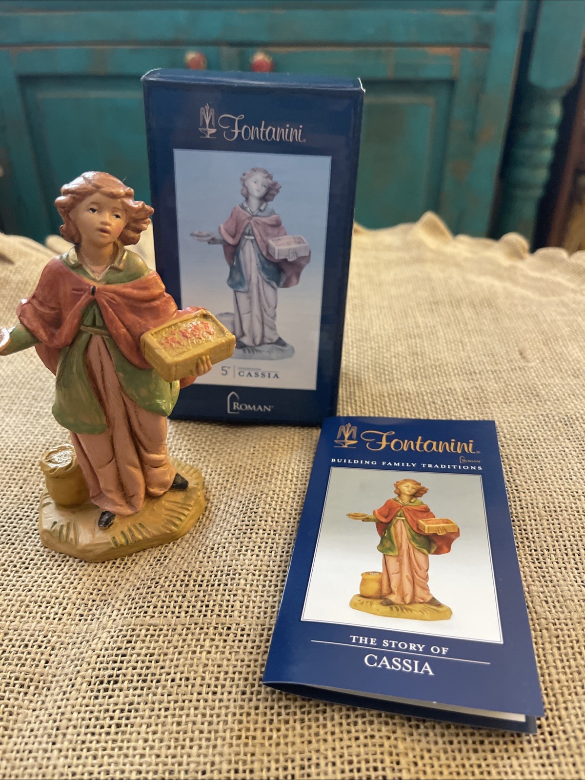 Fontanini Roman Cassia Figure Statue 5\