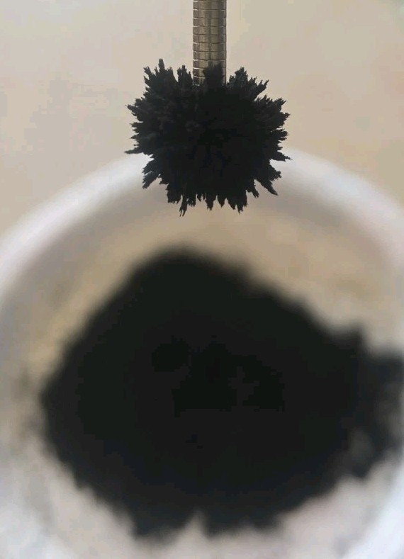 Dark Iron Ore Magnetite Fine Powder 1 LB+ Strong Magnetic Hold 🧲