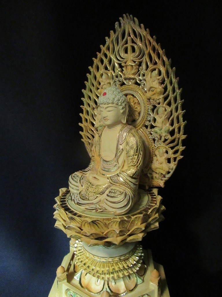 Japanese Shaka Buddha Statue Boxwood Platinum Leaf Kirikane Hiten Kohai 10.2\