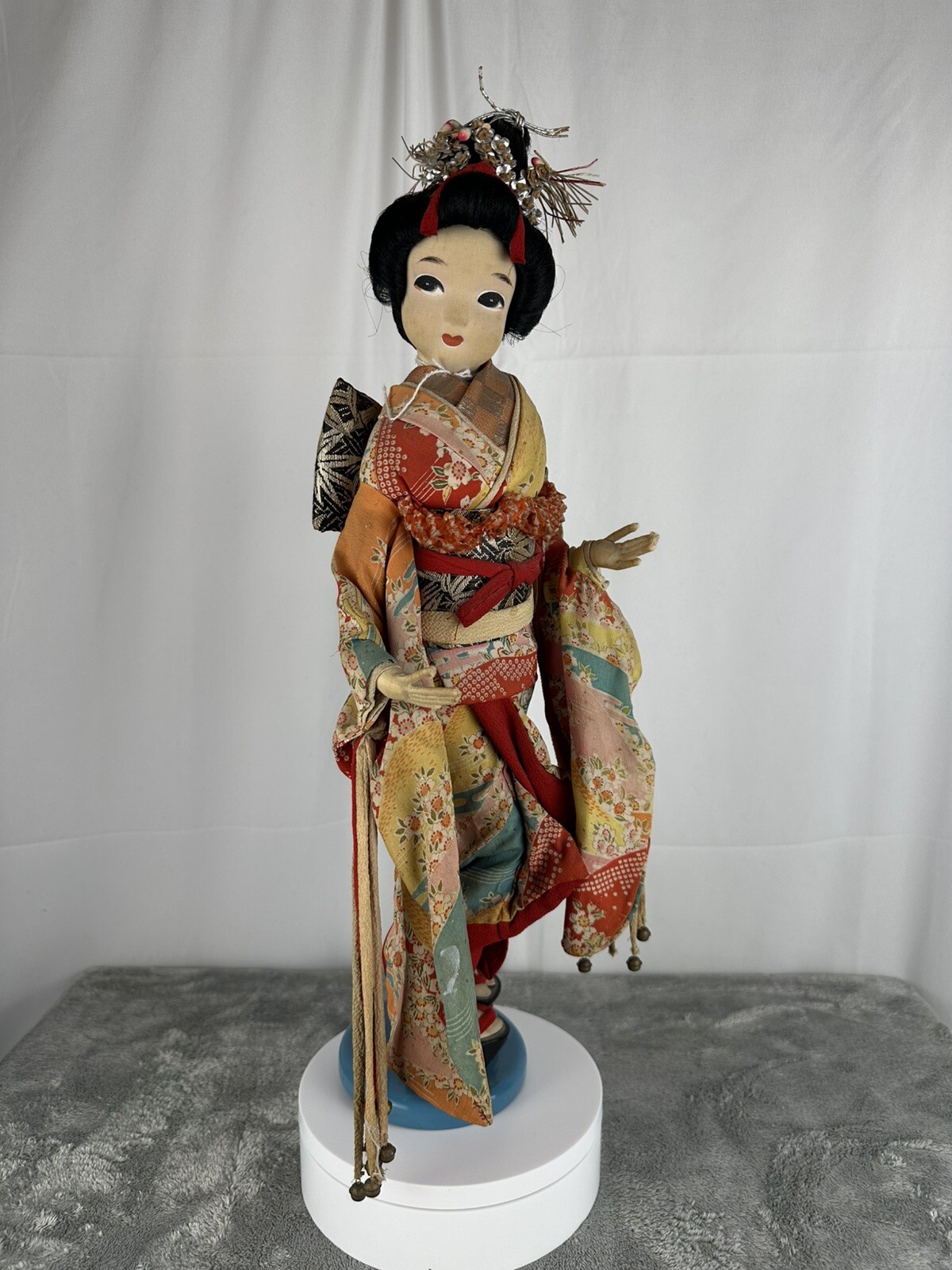 Vintage Japanese Geisha Cloth DollTall Lobster Feet Red Silk Kimono Stand