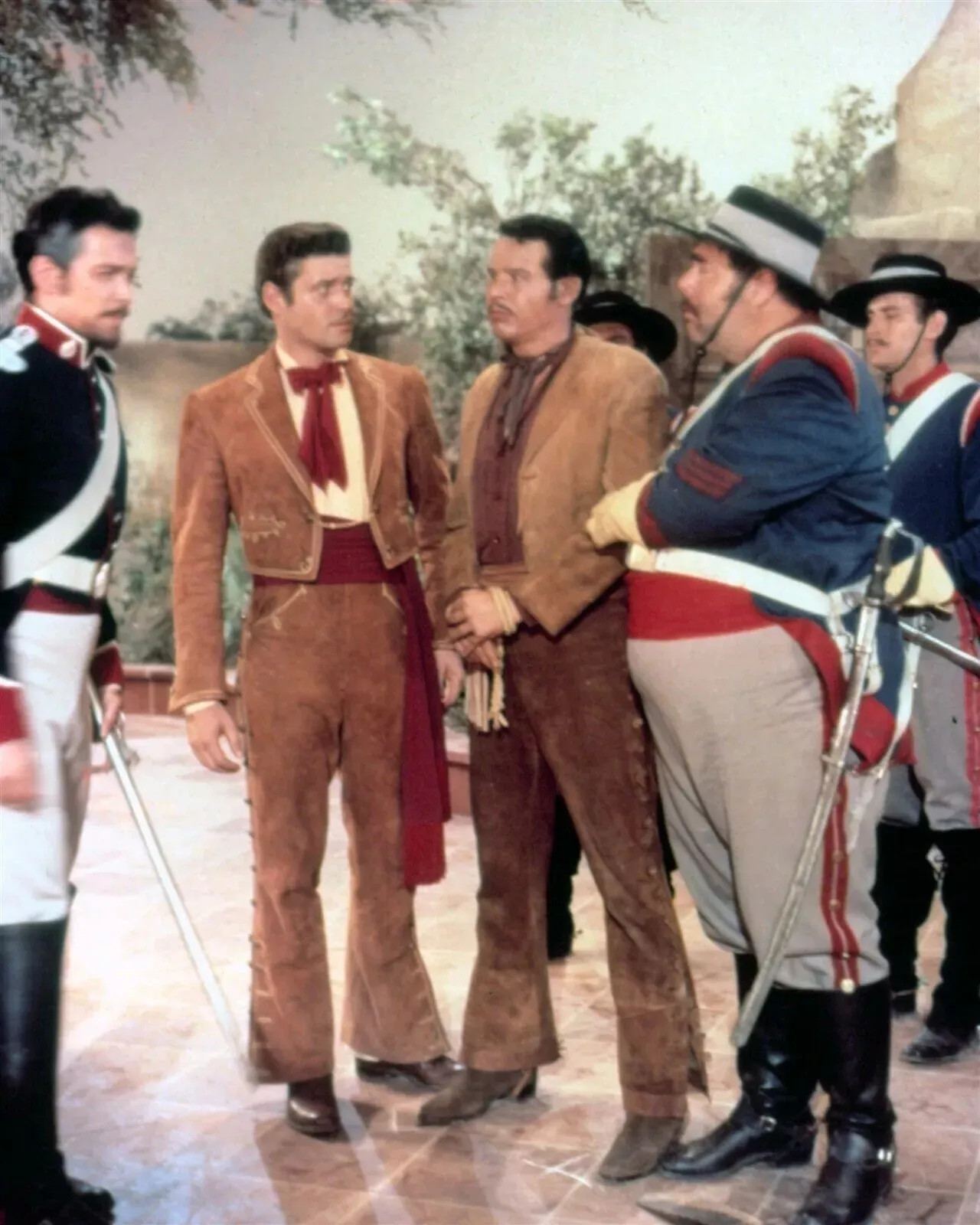 Zorro 1957 Tv Series Guy Williams Britt Lomand Henry Calvin 4x6 Picture Celebri Zorro 1957 Tv Series Guy Williams Britt Lomand Henry Calvin 4x6 Picture Celebri