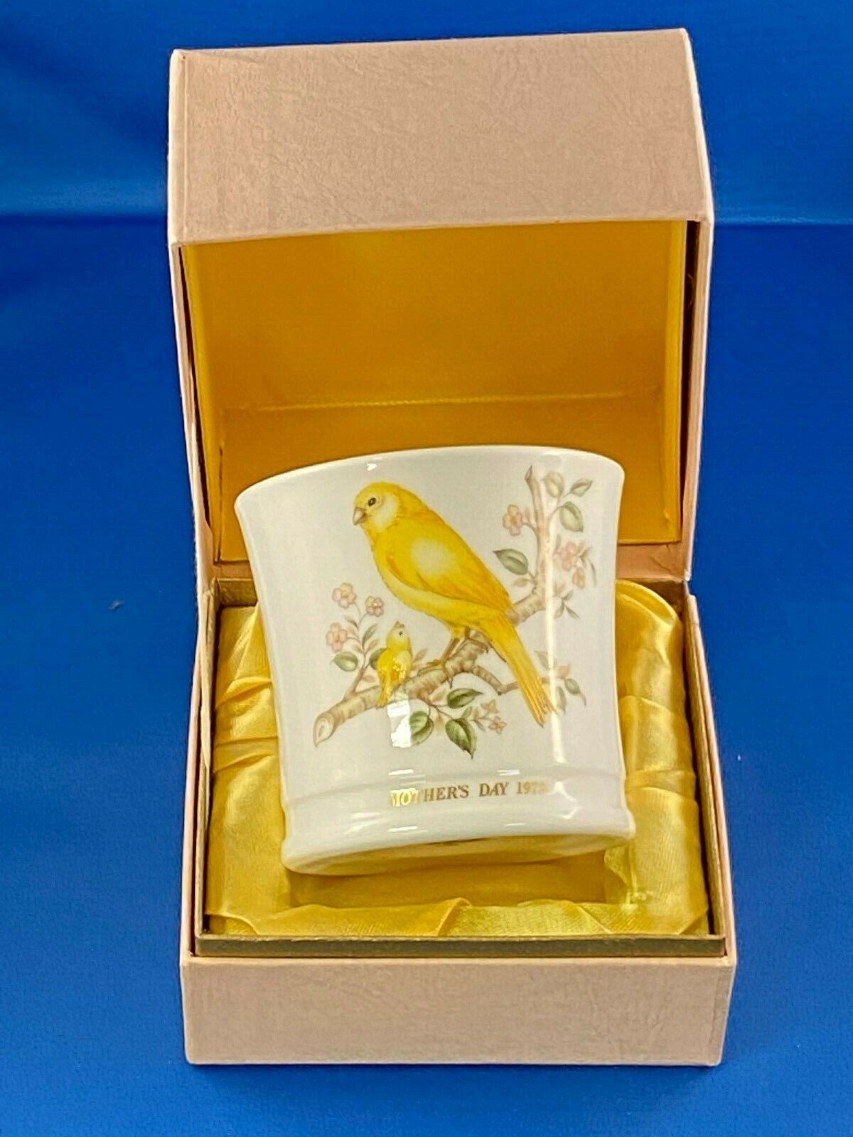 Noritake Mother's Day 1973 - New  ($3.00 Shipping)