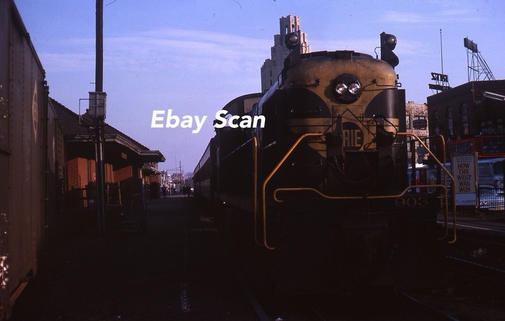 24 Original 35mm Slides EL Erie Lackawanna Railroad Trains 1960’s-70’s