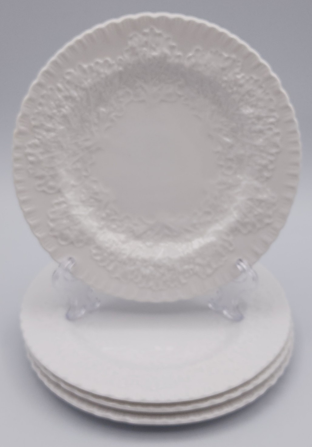 Spode Savoy White Embossed Cabbage Leaf Bread Plates ca 6 1/4\