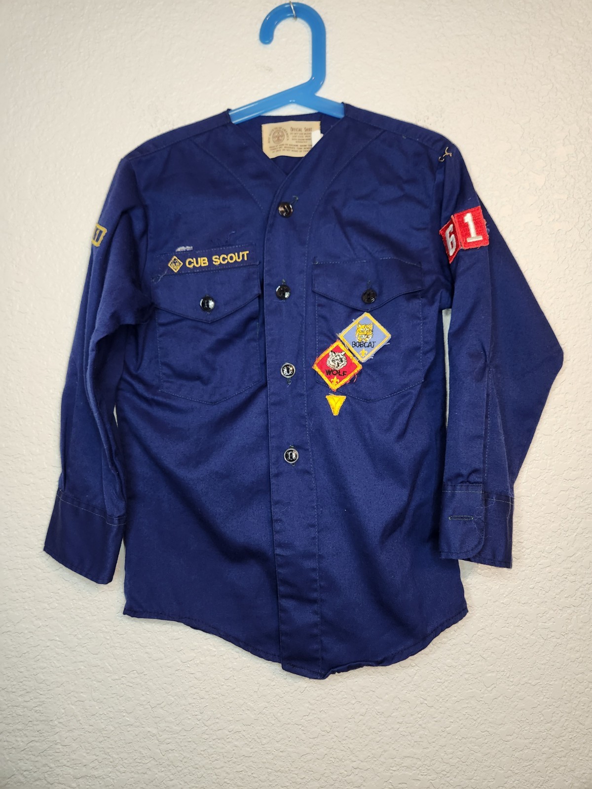 VINTAGE Boy Scouts of America Shirt Youth Medium Blue Long Sleeve Cotton Neck 11