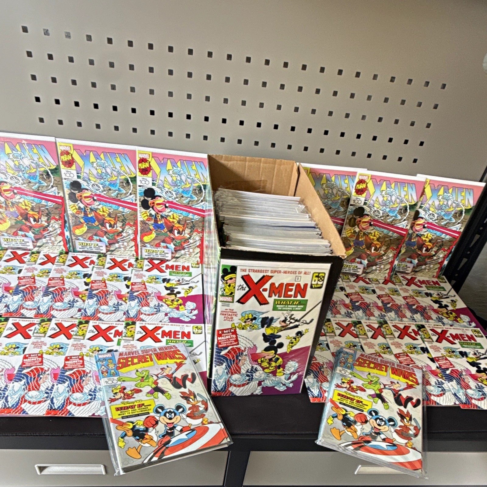 Marvel What If...? Disney 100 mixed comic book lot X-Men & Avengers 200+ comics